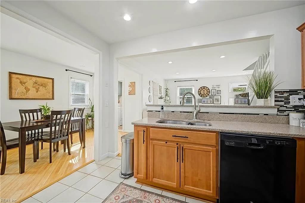 1324 Jenifer ST, NORFOLK VA 23503 thumb 12