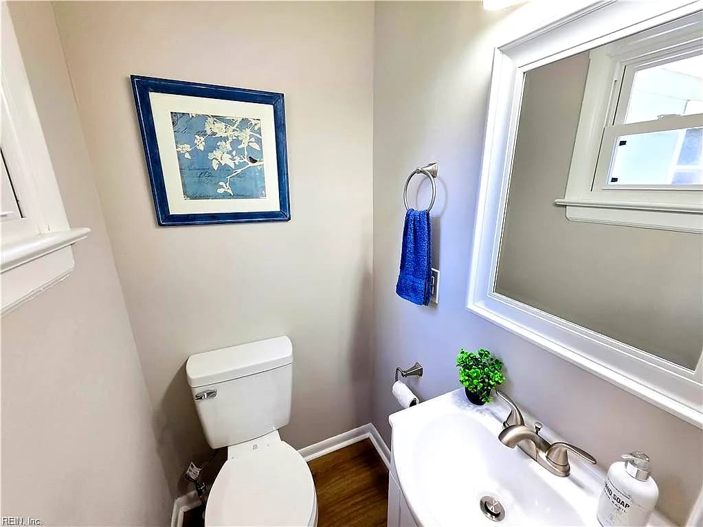 1425 Sunset DR, NORFOLK VA 23503 thumb 11