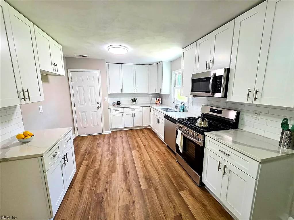 1425 Sunset DR, NORFOLK VA 23503 - Photo 5