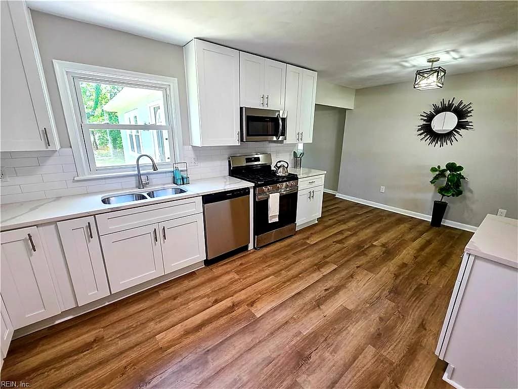 1425 Sunset DR, NORFOLK VA 23503 thumb 8