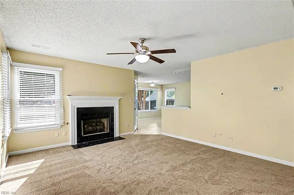 910 Andover CT, NEWPORT NEWS VA 23608 - Photo 5