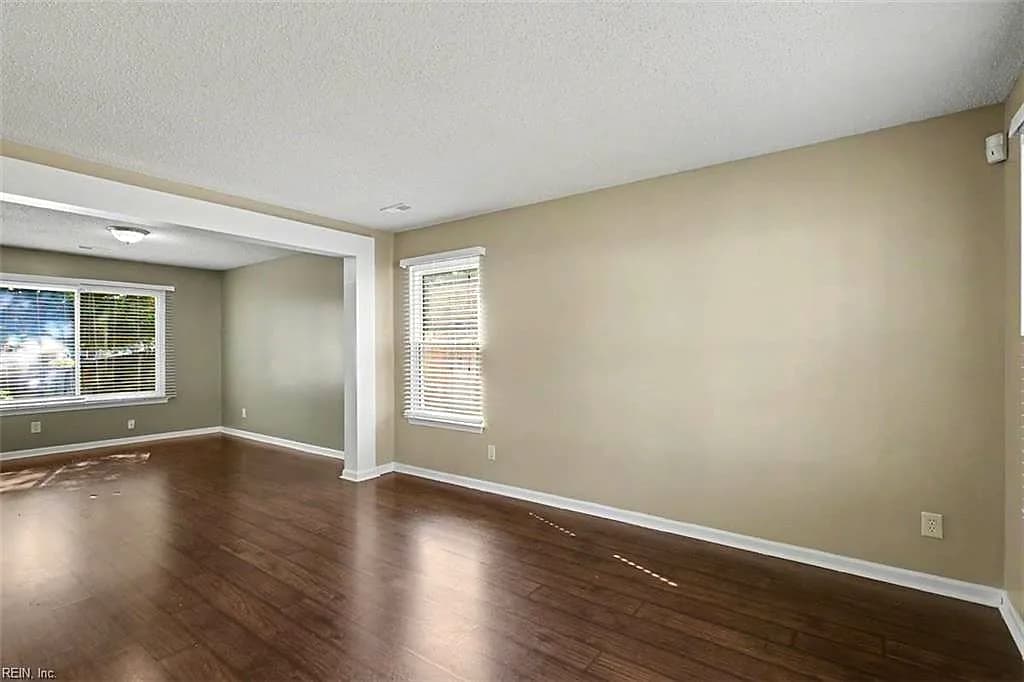 910 Andover CT, NEWPORT NEWS VA 23608 thumb 9