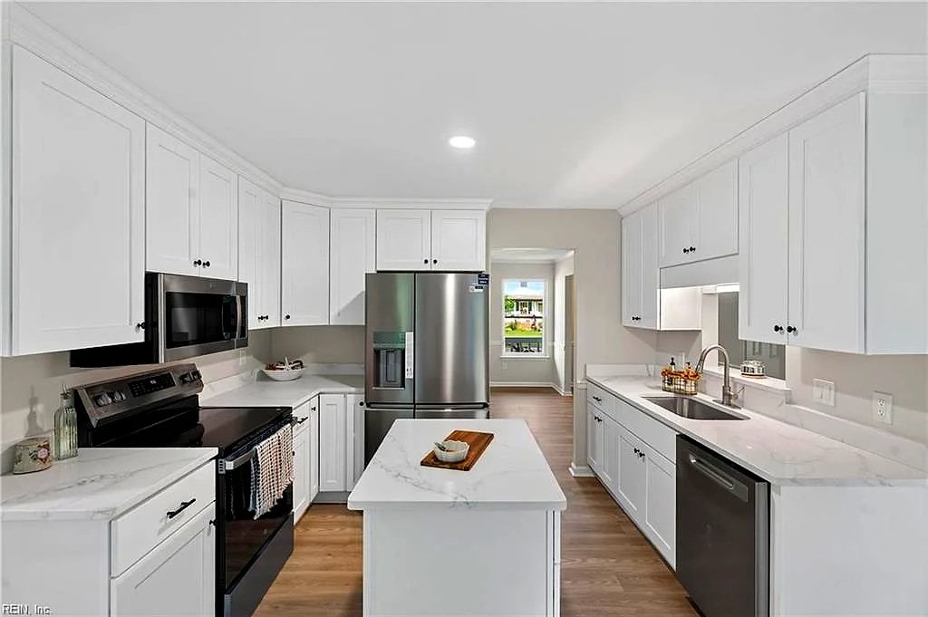 1136 Norcova CT, CHESAPEAKE VA 23320 thumb 6