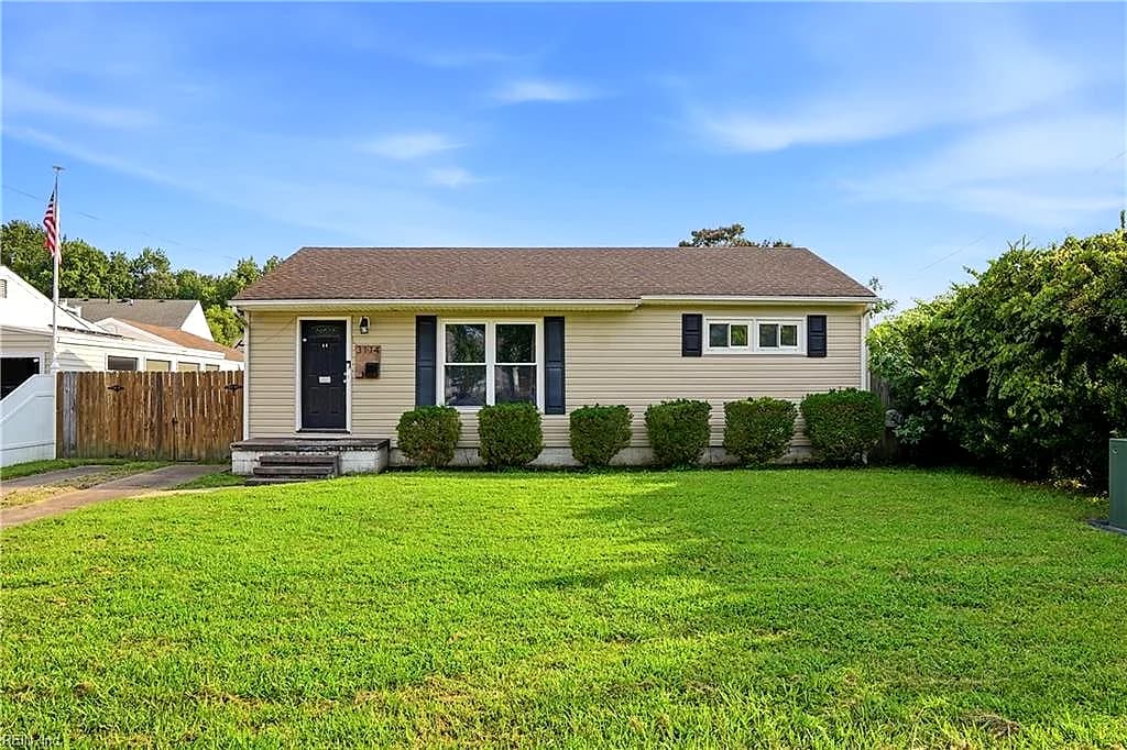 3114 Joseph AVE, CHESAPEAKE VA 23324 - Photo 4
