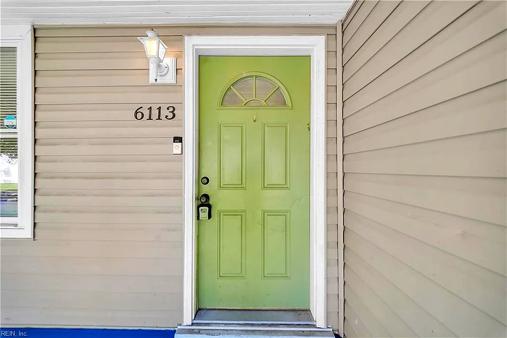 6113 Pamlico CIR, NORFOLK VA 23513 - Photo 5