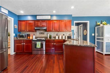 7534 Tyndall DR, GLOUCESTER POINT VA 23062 thumb 12