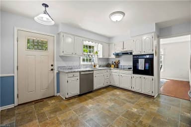760 Village Green PW, NEWPORT NEWS VA 23602 thumb 9