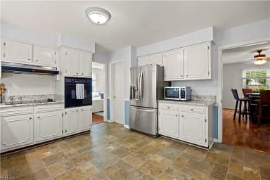 760 Village Green PW, NEWPORT NEWS VA 23602 thumb 10