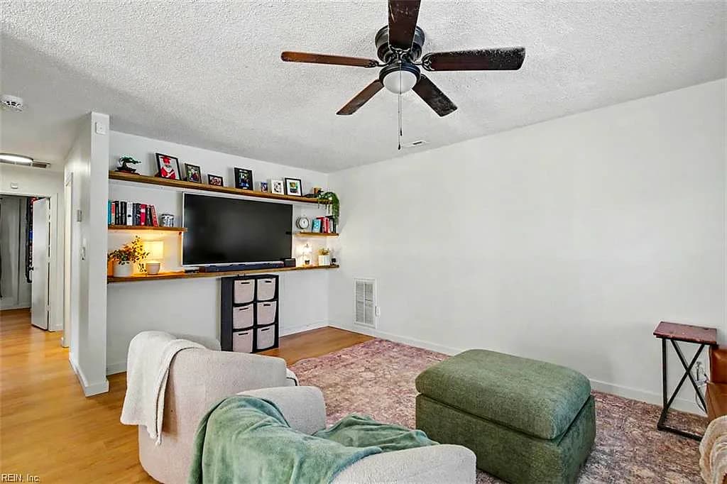 5994 Beechwalk DR, VIRGINIA BEACH VA 23464 - Photo 5