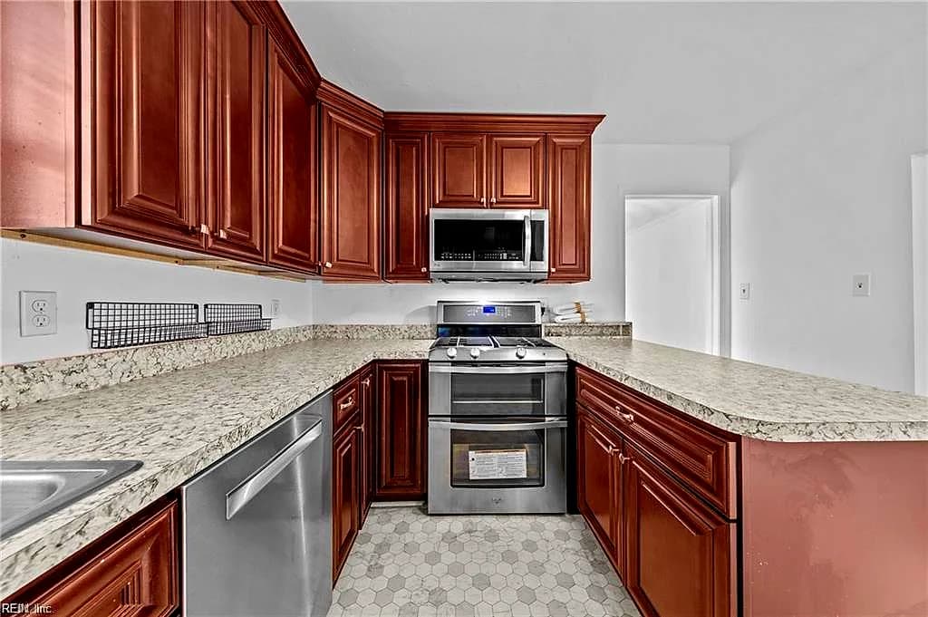 735 Bold ST, PORTSMOUTH VA 23701 thumb 6