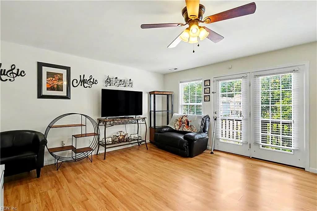 2380 Azalea Garden RD, NORFOLK VA 23513 thumb 8