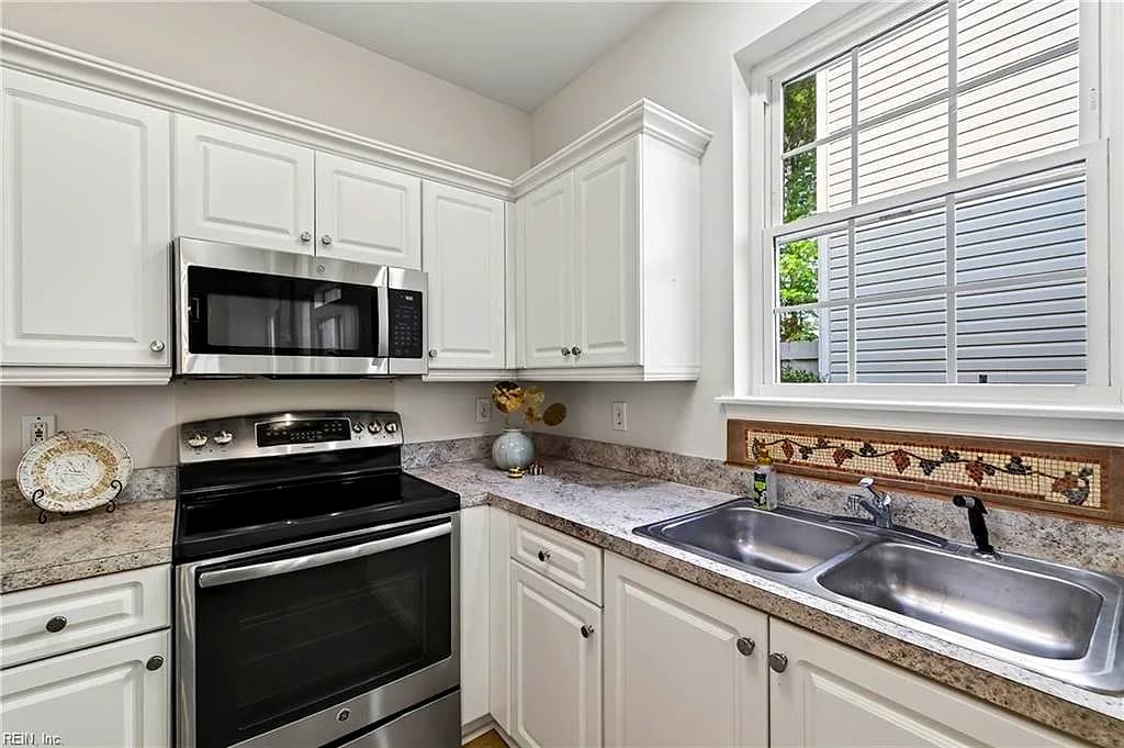 1715 Woodmill ST, CHESAPEAKE VA 23320 thumb 12