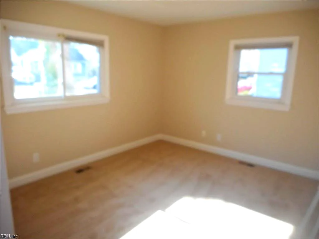 1208 Montague St ST, NORFOLK VA 23518 thumb 11