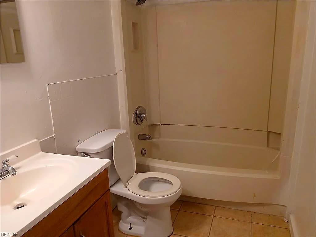 861 48th ST #A, NORFOLK VA 23508 - Photo 5
