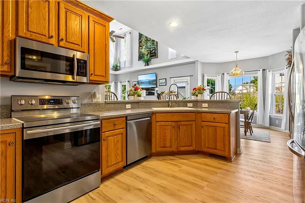 3920 Guildford LN, WILLIAMSBURG VA 23188 thumb 11