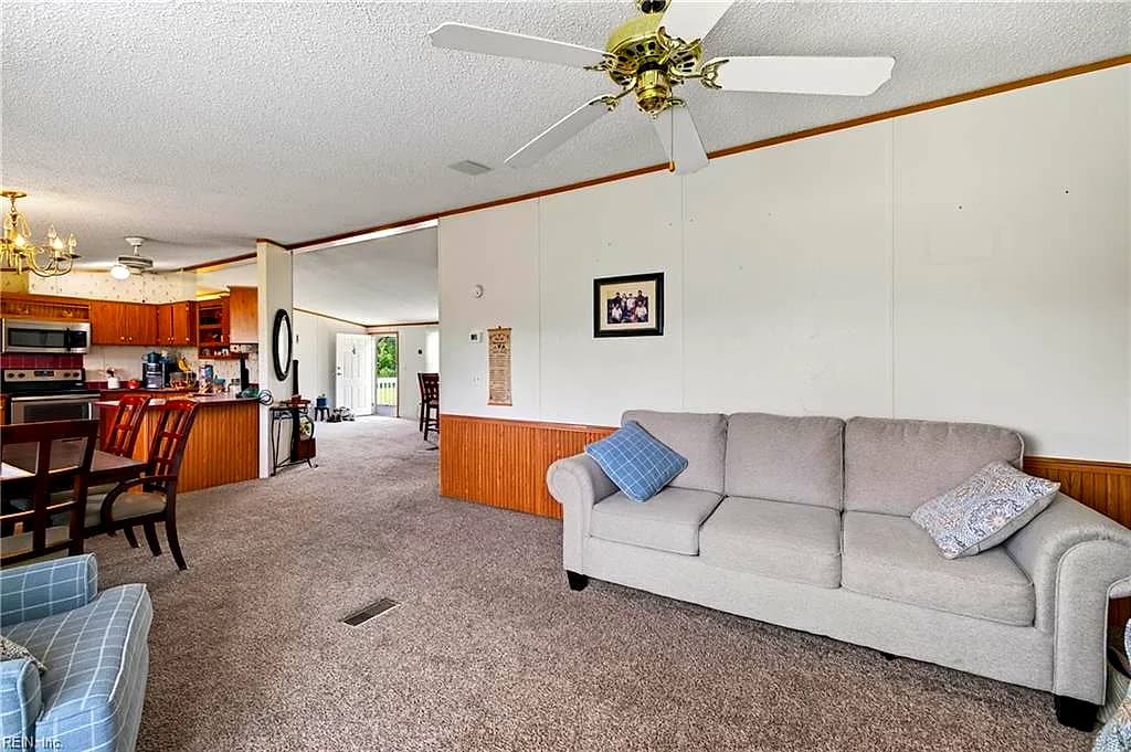 650B EGAN LN, ELIZABETHCITY NC 27909 thumb 9