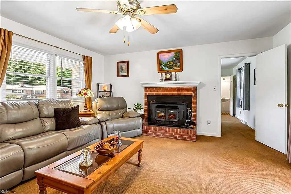 113 Crandol DR, YORKTOWN VA 23693 thumb 9
