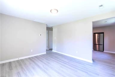 55 Phelps CIR #Cir, HAMPTON VA 23663 thumb 7