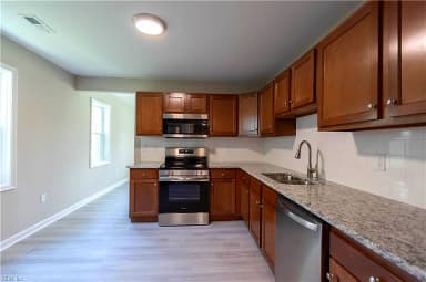 55 Phelps CIR #Cir, HAMPTON VA 23663 thumb 8