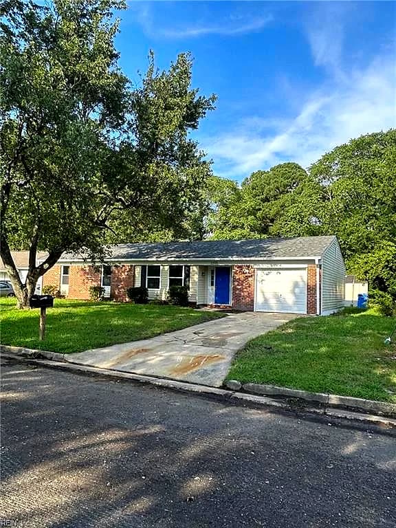 1205 Aaron CT, CHESAPEAKE VA 23323 - Photo 3