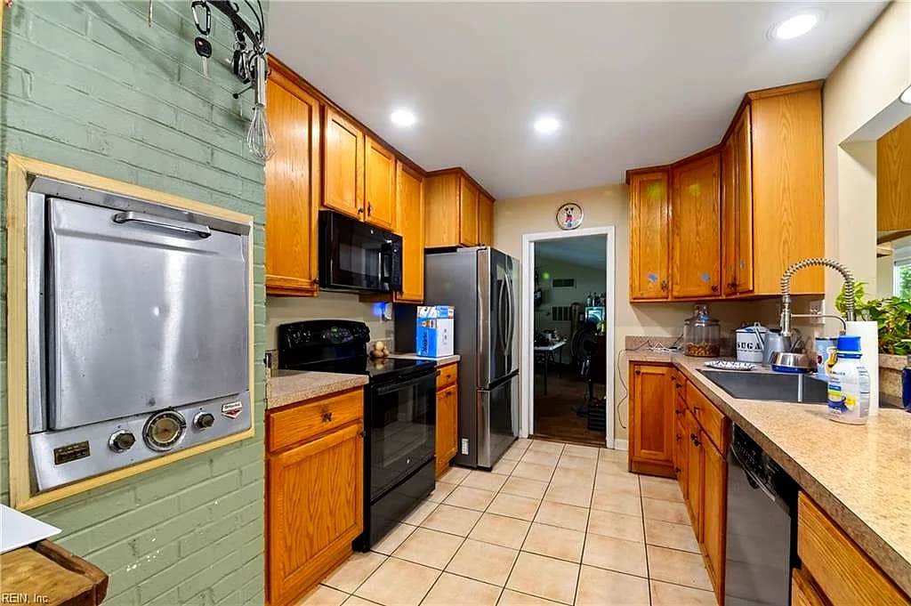 6948 Chironna PL, NORFOLK VA 23513 thumb 8