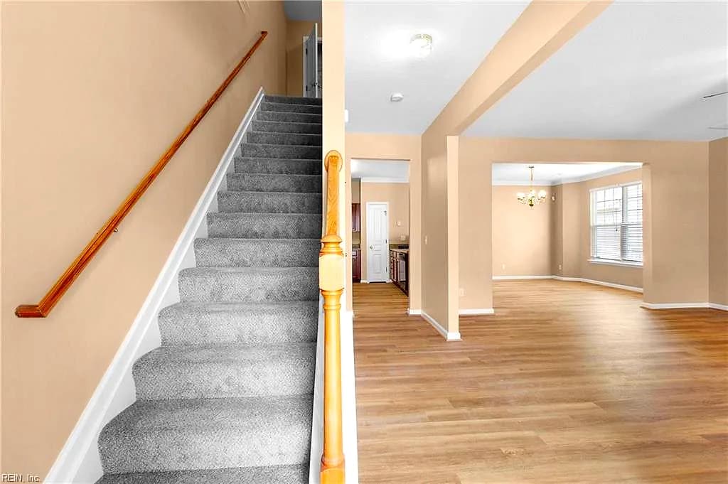 249 W Gilbert ST, HAMPTON VA 23669 - Photo 4