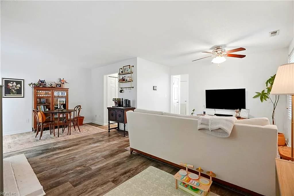 1923 Devonwood CMN, CHESAPEAKE VA 23320 thumb 10