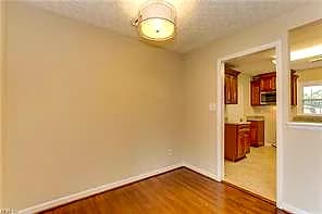 925 South AVE, NEWPORT NEWS VA 23605 thumb 7