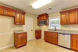 925 South AVE, NEWPORT NEWS VA 23605 thumb 10