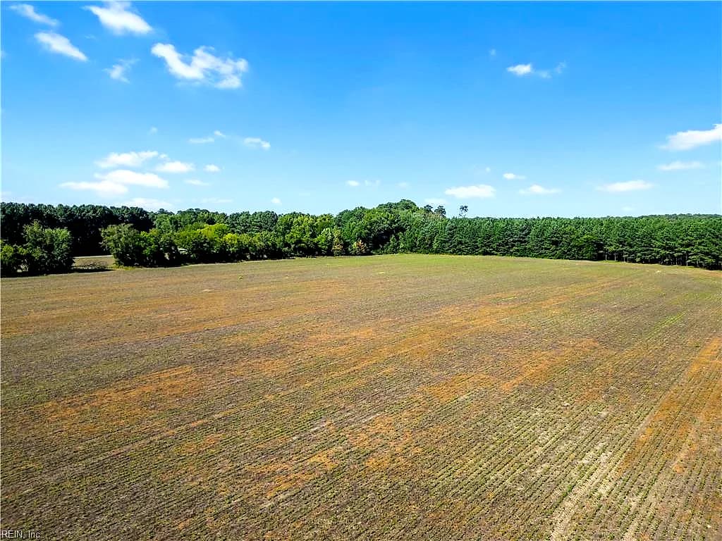 55 Ac  Vellines LN, CARROLLTON VA 23314 - Photo 3