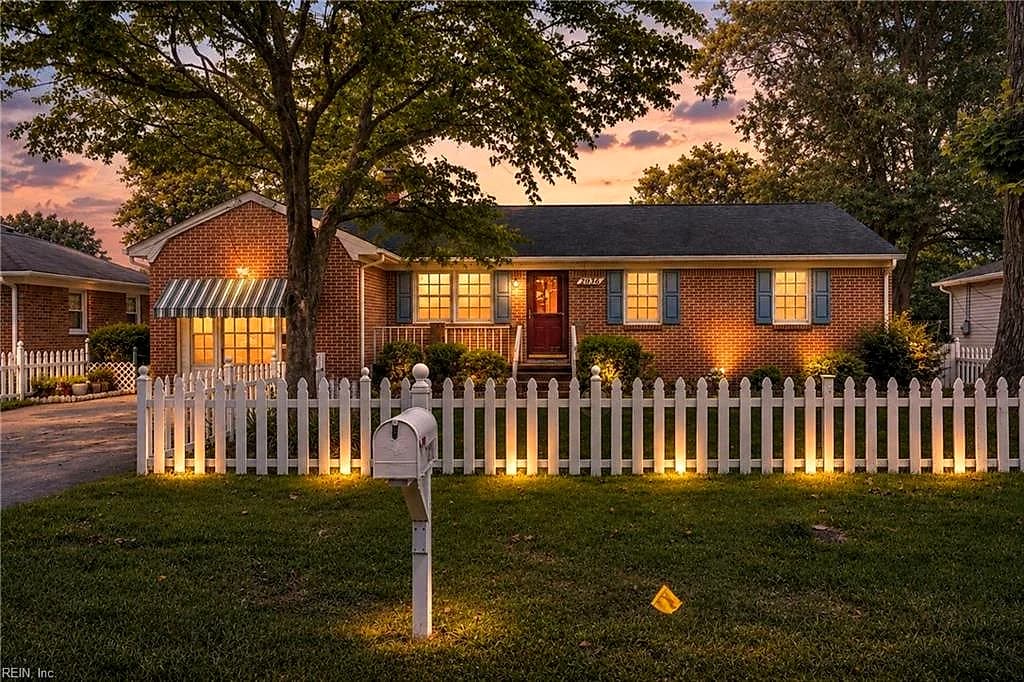 2036 English AVE, CHESAPEAKE VA 23320 - Photo 3