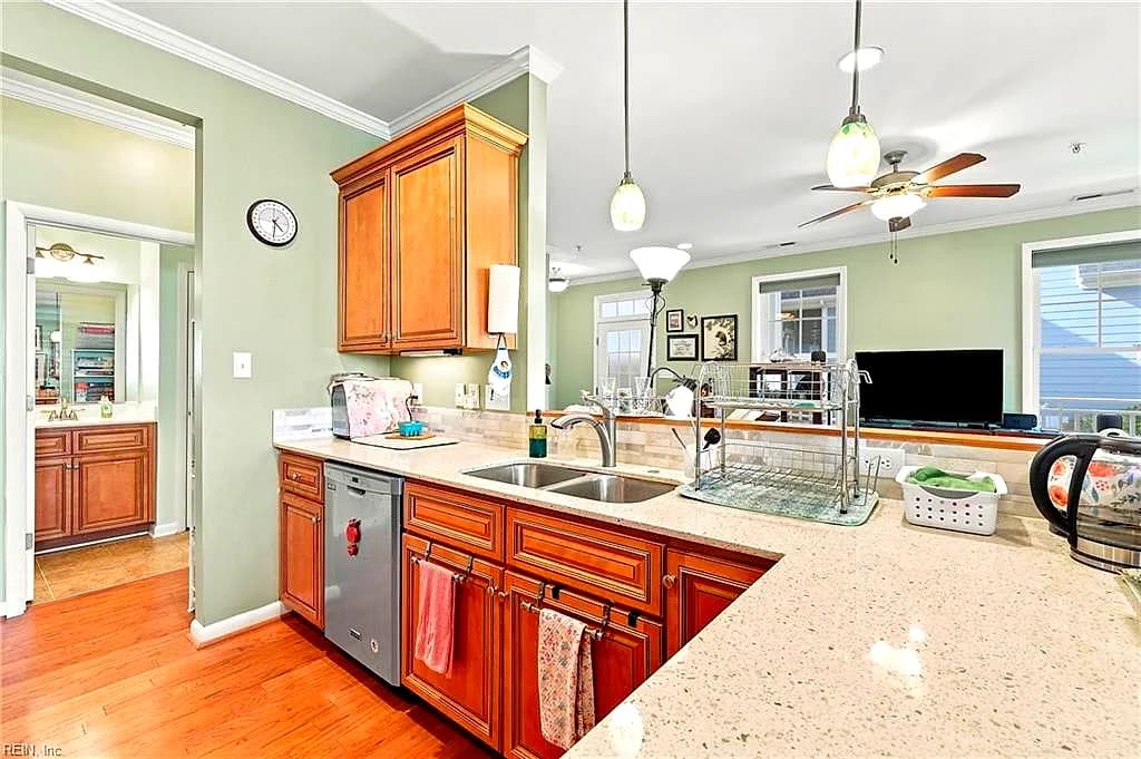 214 S 2nd ST #C, HAMPTON VA 23664 thumb 10