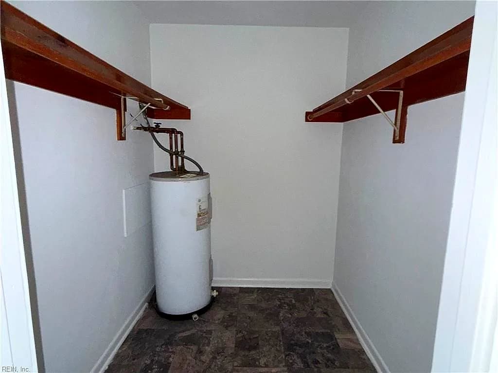 2828 E Ocean View AVE, NORFOLK VA 23518 thumb 9