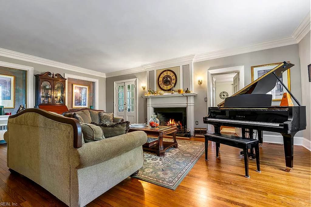 1412 Clay ST, FRANKLIN VA 23851 - Photo 4