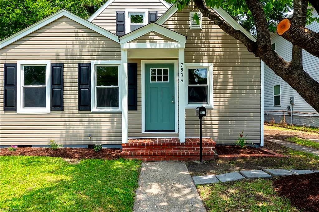 7534 Yorktown DR, NORFOLK VA 23505 thumb 9