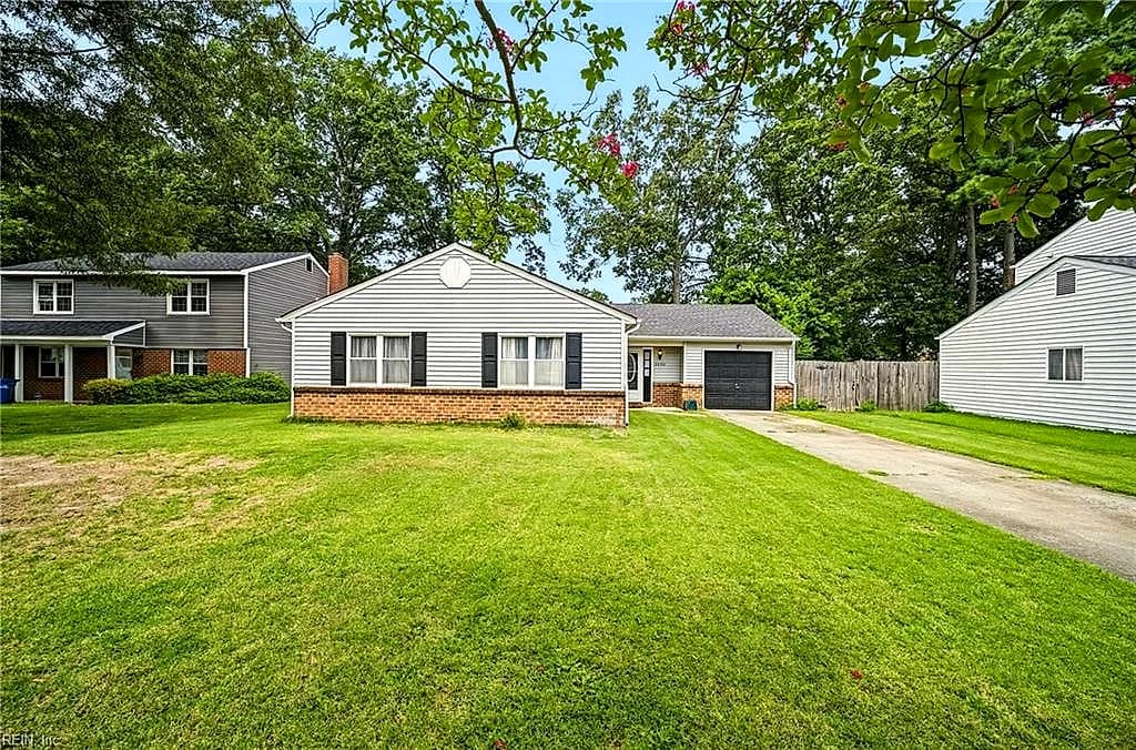 3832 Old Farm RD, PORTSMOUTH VA 23703 - Photo 4