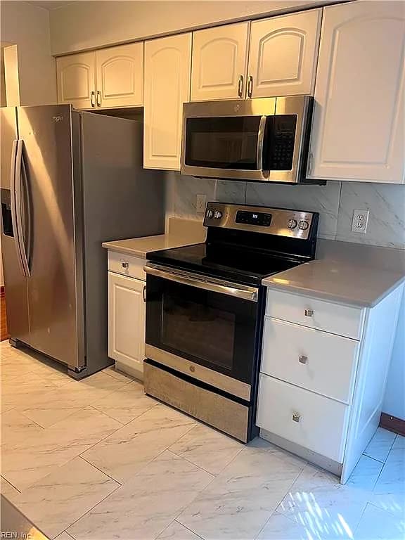 2 Academy LN, HAMPTON VA 23669 thumb 10