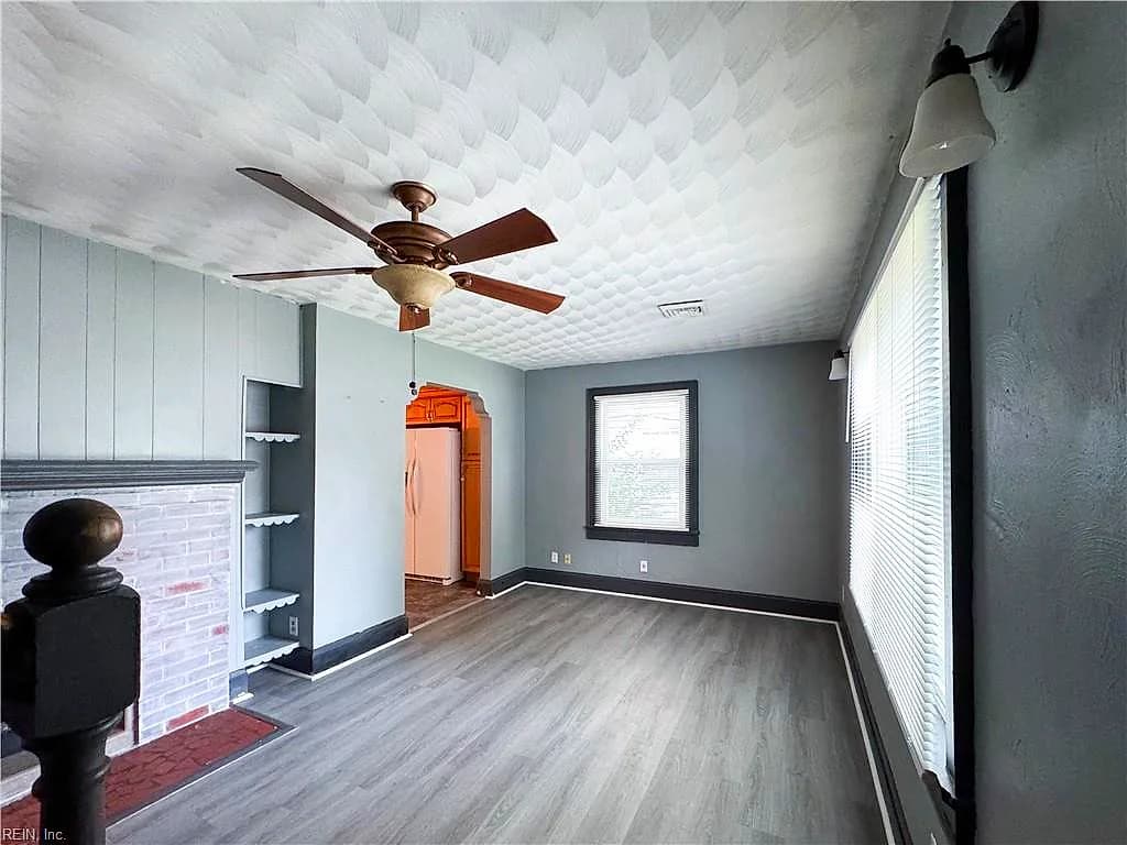 409 E Lorengo AVE, NORFOLK VA 23503 - Photo 5