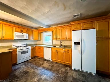 409 E Lorengo AVE, NORFOLK VA 23503 thumb 9