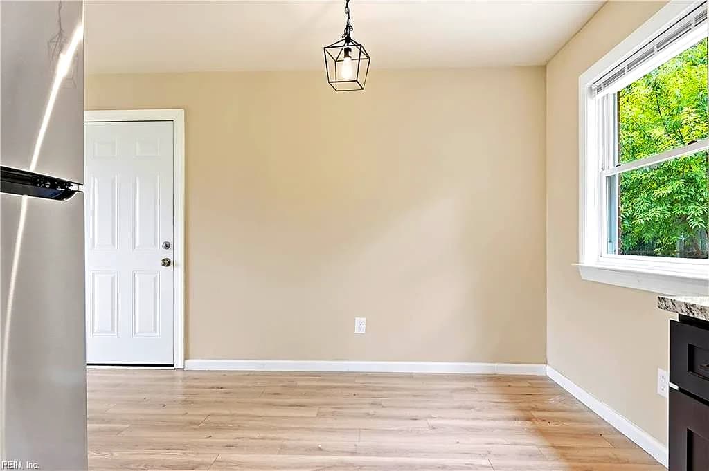 803 New Bern AVE, HAMPTON VA 23669 thumb 11