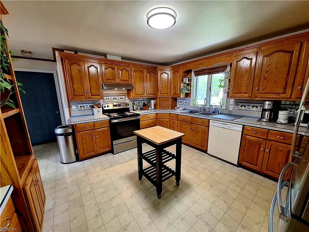 4601 Miles Standish RD, VIRGINIA BEACH VA 23455 thumb 11