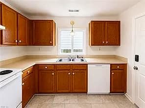 859 Alma DR, NORFOLK VA 23518 thumb 6