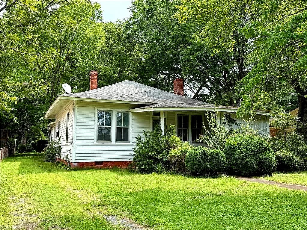 605 N Marshall ST, CHASE CITY VA 23924 - Main photo