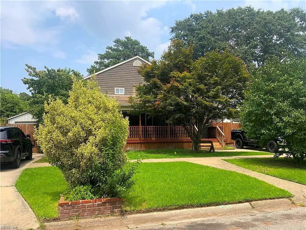 604 Ferry Rd RD, PORTSMOUTH VA 23701 - Main photo