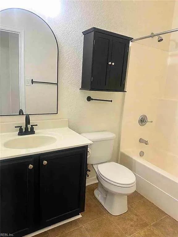 2025 English AVE, CHESAPEAKE VA 23320 thumb 11