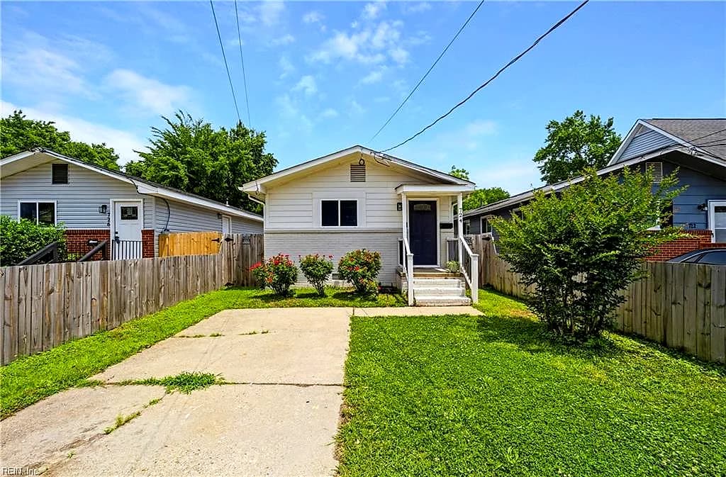 724 Hemlock AVE, HAMPTON VA 23661 - Photo 3