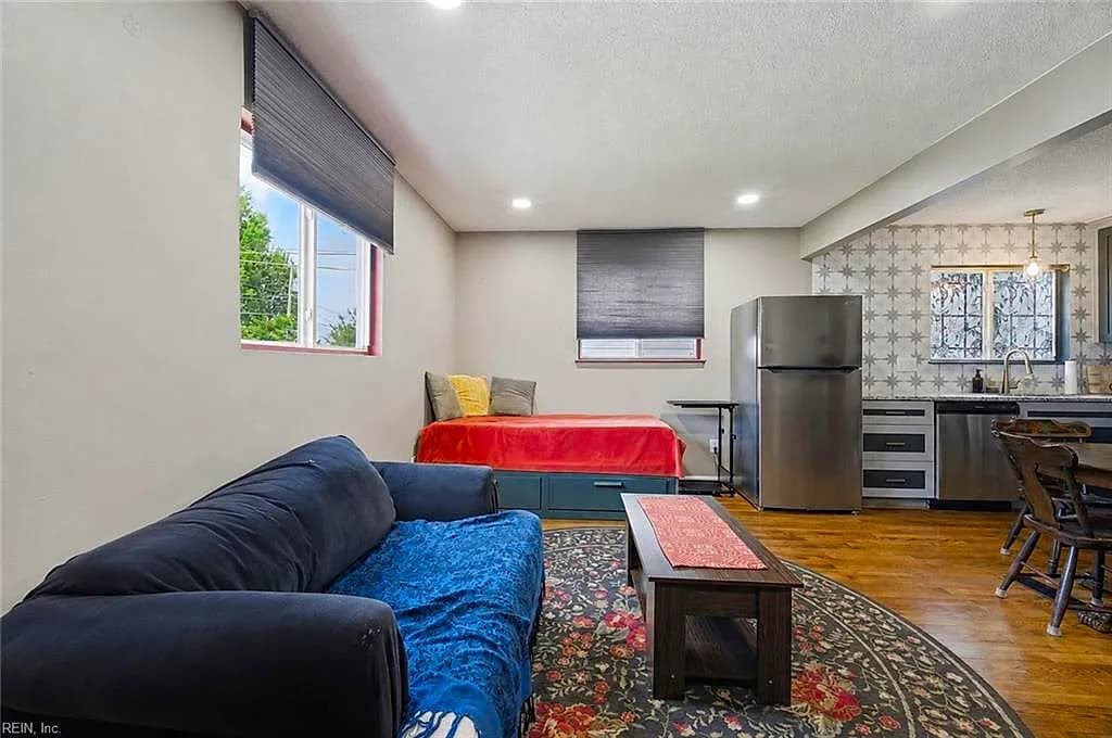 724 Hemlock AVE, HAMPTON VA 23661 thumb 6