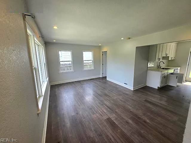 222 South AVE, NEWPORT NEWS VA 23601 - Photo 3