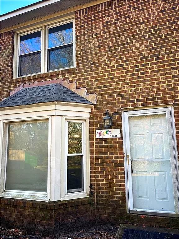 4825 Bay Winds CT, VIRGINIA BEACH VA 23455 - Main photo