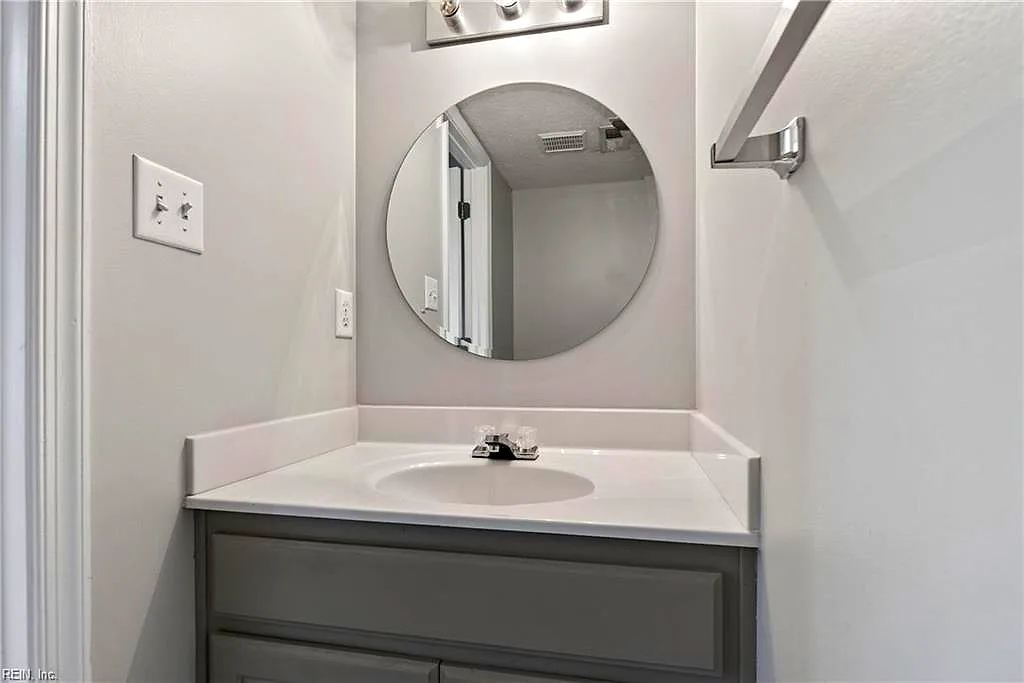 309 Roberta DR, HAMPTON VA 23666 thumb 8